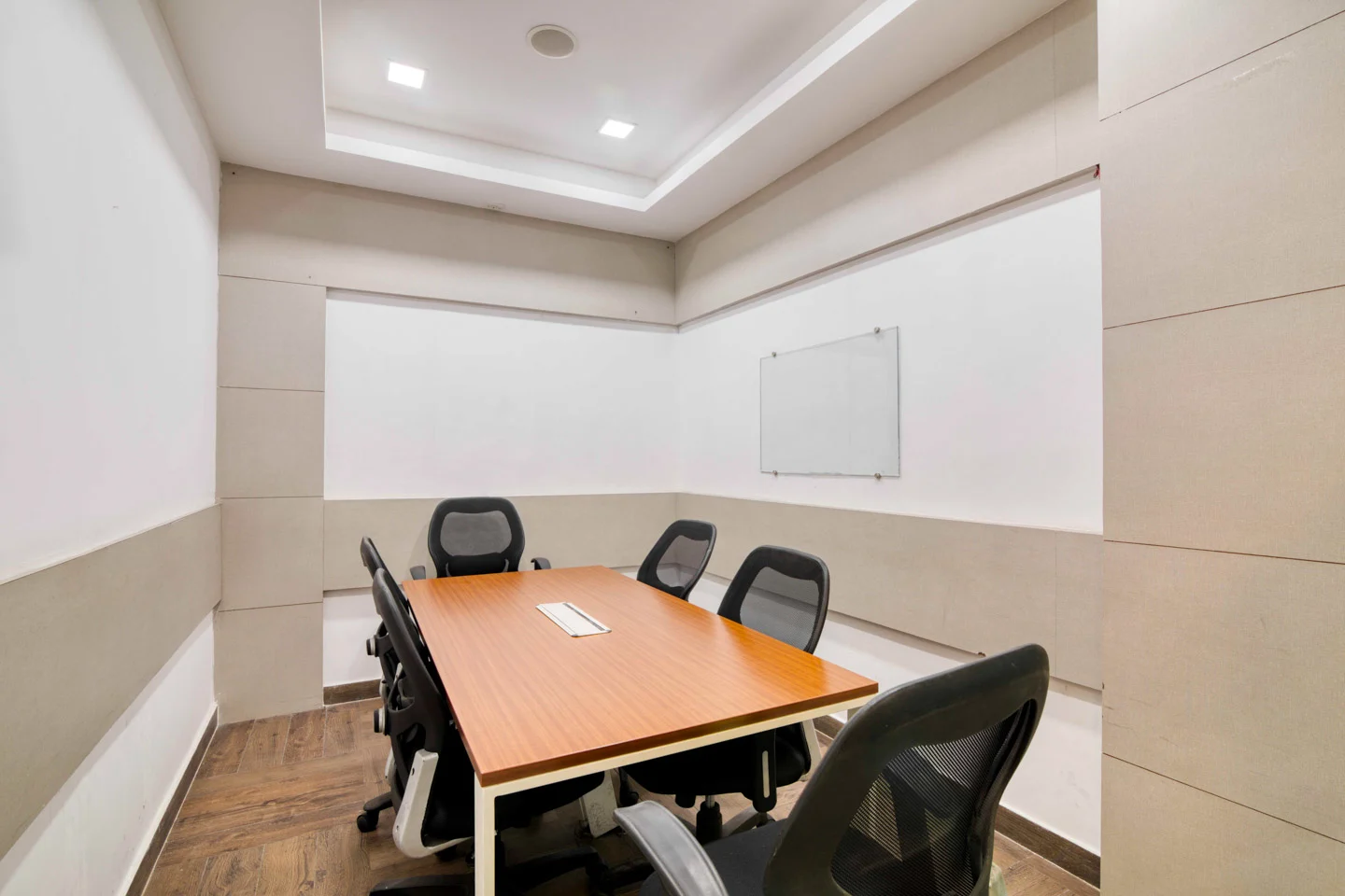 Office space Hubhive11